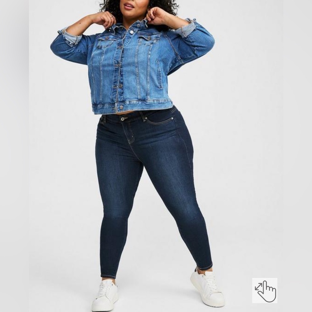 NWT TORRID Bombshell Skinny Premium Stretch High-Rise Jean - Picture 1 of 6